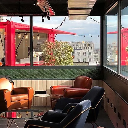 Eklo Centre Gare فندق كليرمونت-فيراند